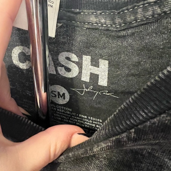 Johnny Cash vintage style graphic tee - Picture 4 of 4